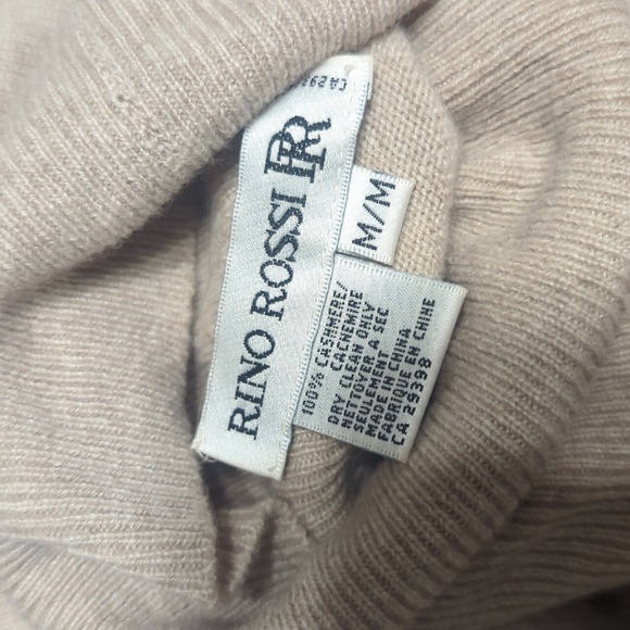 Cashmere sweater - Picture 2 of 4